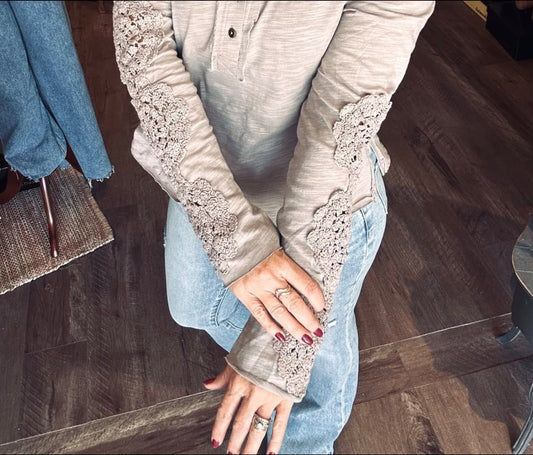 CROCHET PATCH SLEEVED HALF BUTTON ROUND NECK TOP