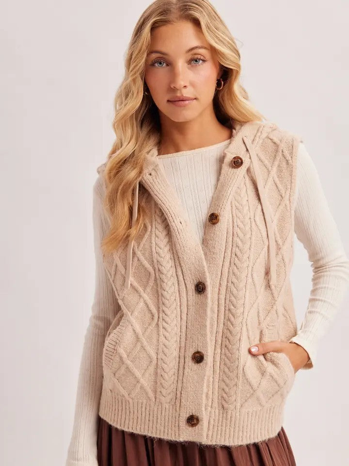 BUTTON DOWN HOODED CABLE-KNIT SWEATER VEST — Beige